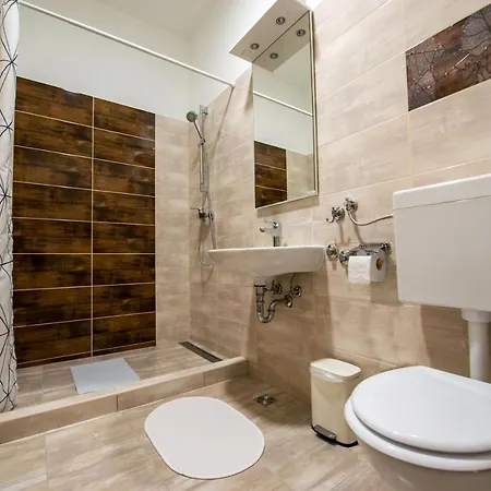 Viktorija Bed and Breakfast