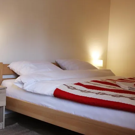 krevet i doručak Viktorija 3*