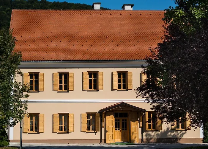 Viktorija 3* Brod na Kupi