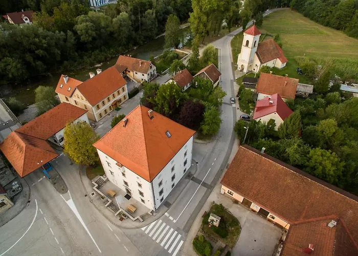 Bed & Breakfast Viktorija 3*