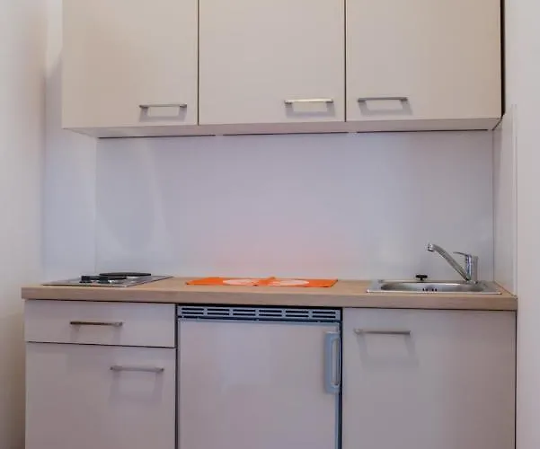 Viktorija Bed & Breakfast Brod na Kupi