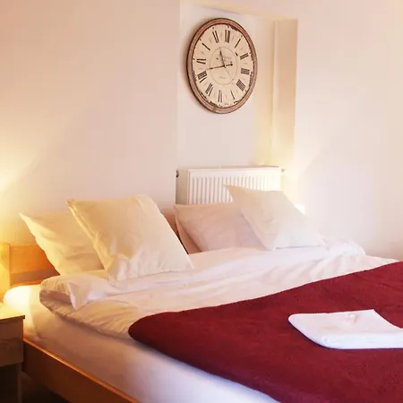 Viktorija Bed & Breakfast Brod na Kupi