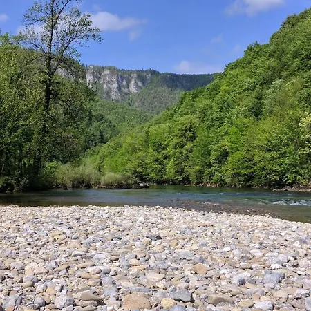 Viktorija Bed & Breakfast