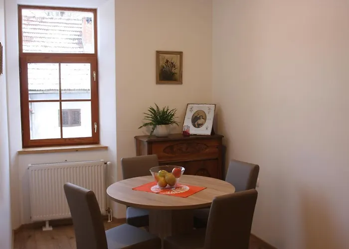 Alojamento de Acomodação e Pequeno-almoço Viktorija